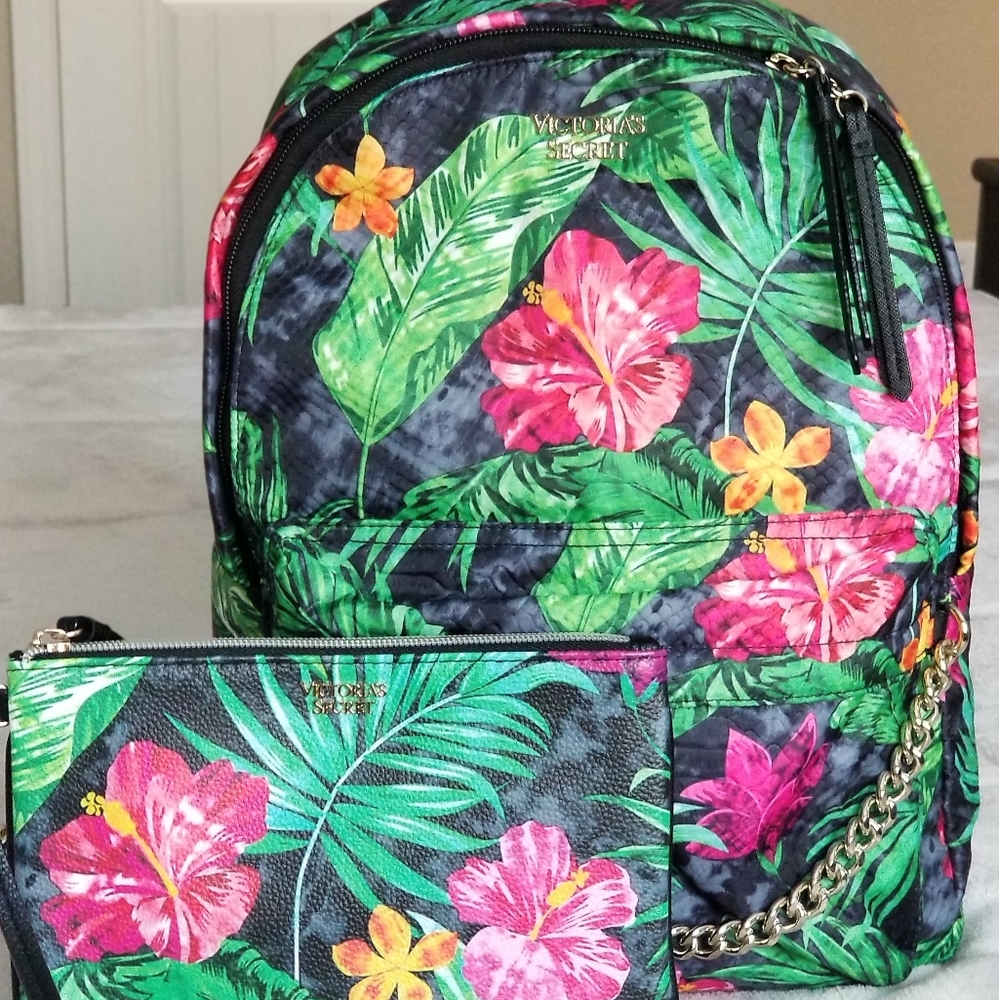 VICTORIA SECRET BACKPACK WITH CLUTCH-NWOT